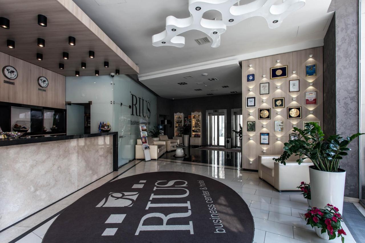 Rius Hotel Lviv Ngoại thất bức ảnh