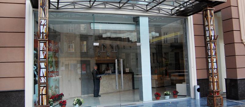 Rius Hotel Lviv Ngoại thất bức ảnh